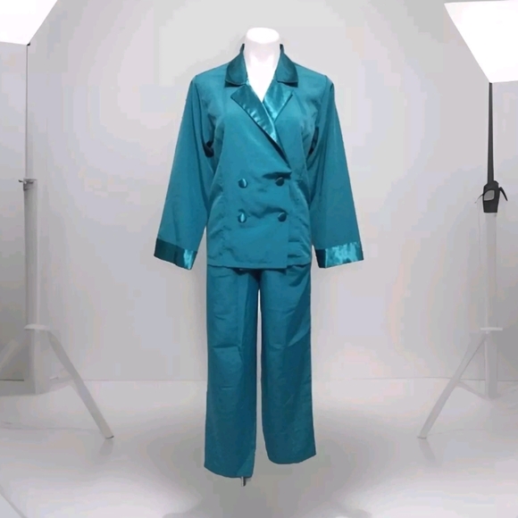 Victoria’s Secret Teal Blue Double Breasted Pajama Set Petite Gold Label - Picture 1 of 17